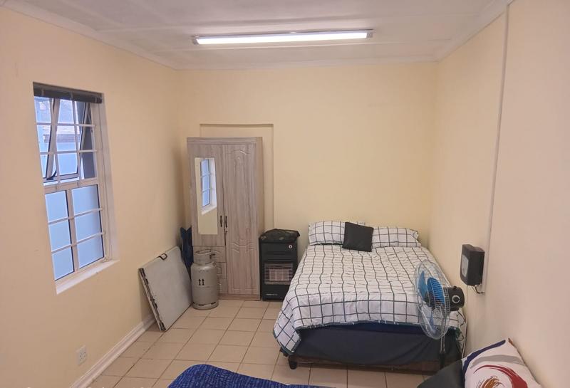 To Let 1 Bedroom Property for Rent in Grahamstown Eastern Cape